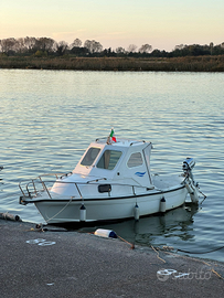 Barca pilotina 6mt senza patente rimessa a nuovo t