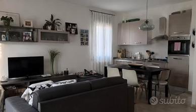 Bilocale con giardino e posto auto a Tradate