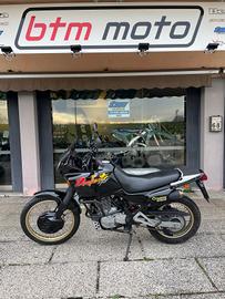 Honda NX 650 Dominator