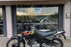 Honda NX 650 Dominator