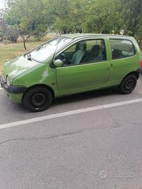 Twingo  verde prato