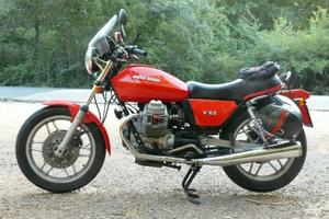 Moto Guzzi V65  +  Ducati Monster 600