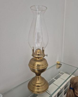 Lampada a petrolio