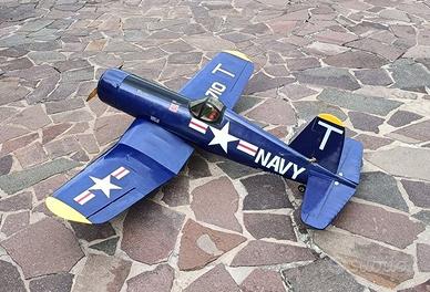 Aeromodello aereo radiocomandato F4U Corsair