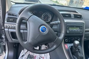 Fiat Croma 1.8 Mpi 16V Active