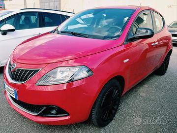 LANCIA Ypsilon 1.0 Firefly 5p Ses Hybrid.