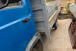 IVECO AUTOCARRO PER TRASPORTO DI COSE KO CASSONE