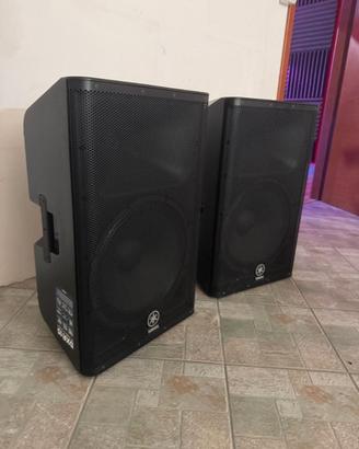 Coppia Casse Yamaha DXR15 Biamplificate 700 W RMS