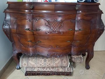 Como' con due comodini unici 