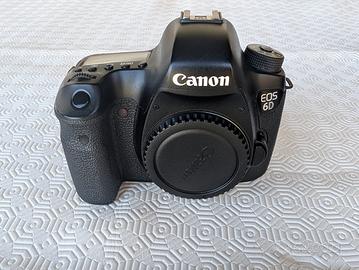 Fotocamera reflex Canon 6d sensore full frame