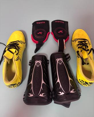 Kit calcio scarpw Adidas e accessori  Kipsta