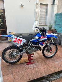 Yamaha YZ 125