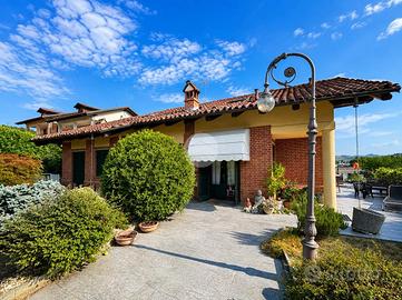 VILLA SINGOLA A CASTELL'ALFERO