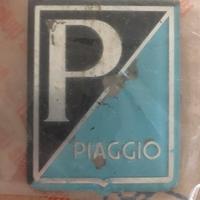Scudetto logo Piaggio vespa gl 180ss spint
