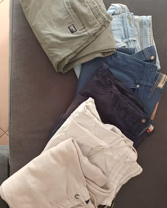 Tutto a 10€ pantaloni è jeans