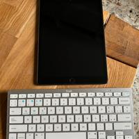 IPad 10.2” (9 generazione), 64 GB + tastiera