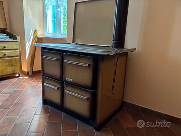 Stufa a legna cucina economica