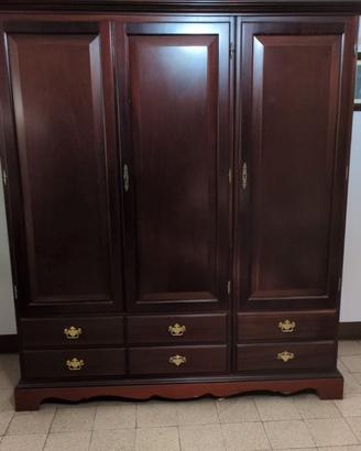 Armadio in legno di faggio