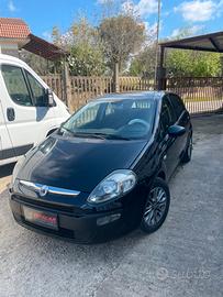 Fiat grande punto anno 2011 1.3mtj