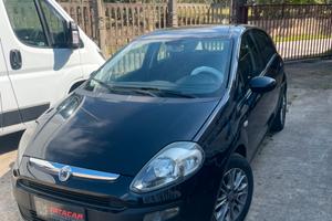 Fiat grande punto anno 2011 1.3mtj