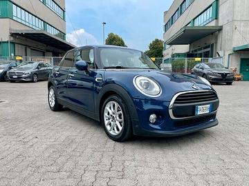 Mini 1.2 One Hype 5 porte Full Led Retrocamera Blu
