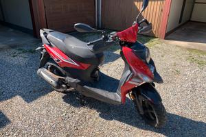 Scooter  50 sym crocx