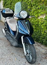 Scooter poaggio Beverly 250