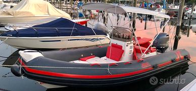 JOKER BOAT CLUB MAN con motore YAMAHA 115 cv