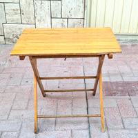 TAVOLO PIEGHEVOLE IN LEGNO PERVARI USI.FUORIGROTTA
