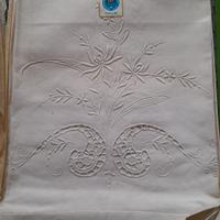 Sei asciugamani lino ricamate a mano