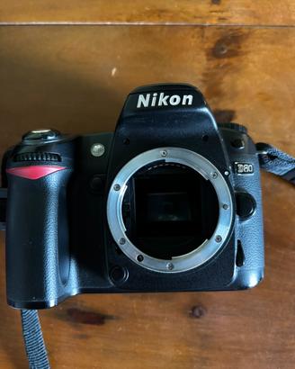 Nikon d80