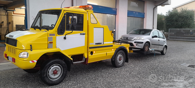 Carroattrrezzi pat b