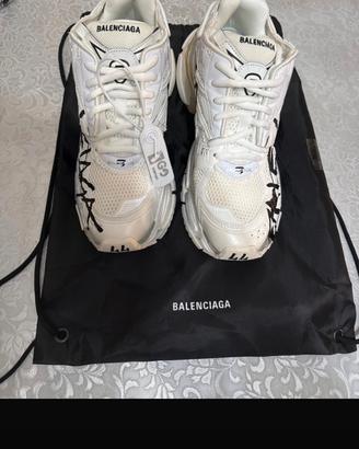 Scarpe balenciaga runners