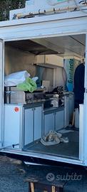 Foodtruck paninoteca friggitoria cucina mobile