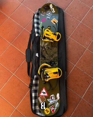 Tavola snowboard e scarponi ELAN, attacchi HEAD