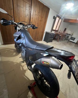 Ktm 640