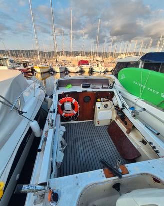 Barca gobbi semicabinato