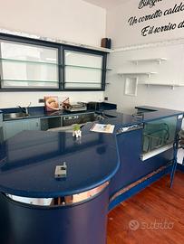 arredamento bar in blocco
