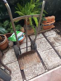 Giardino: CARRELLO con 2 RUOTE