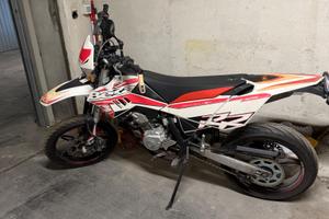 Beta motard RR125 4 tempi