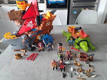 Galeone pirati e coccodrillo Imaginext Fisherprice