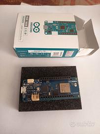 Scheda Arduino MKR WAN 1310