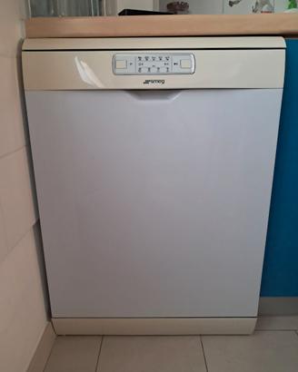 Lavastoviglie Smeg