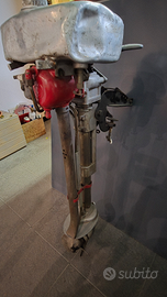 Fuoribordo d'epoca neptune