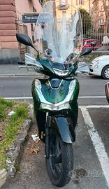 honda sh 125 sport vetro 2024 , stupendo 