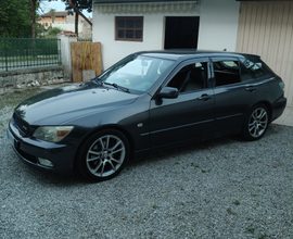Lexus is 200 wagon
