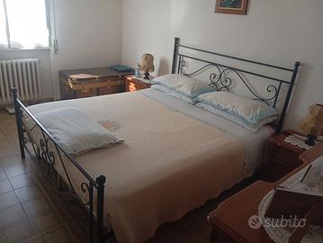 letto matrimoniale in ferro 