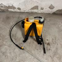 Pompa irroratrice a spalle manuale