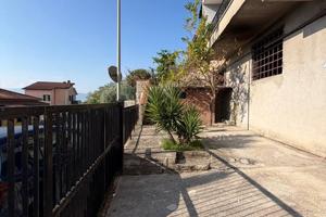 Appartamento con ingresso indipendente garage e gi