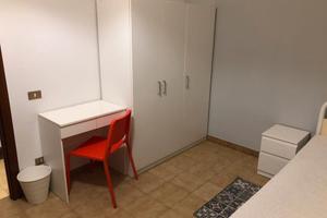 Stanze luminose in villetta Zona Policlinico